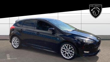 Ford Focus 1.0 EcoBoost 140 ST-Line Navigation 5dr Petrol Hatchback